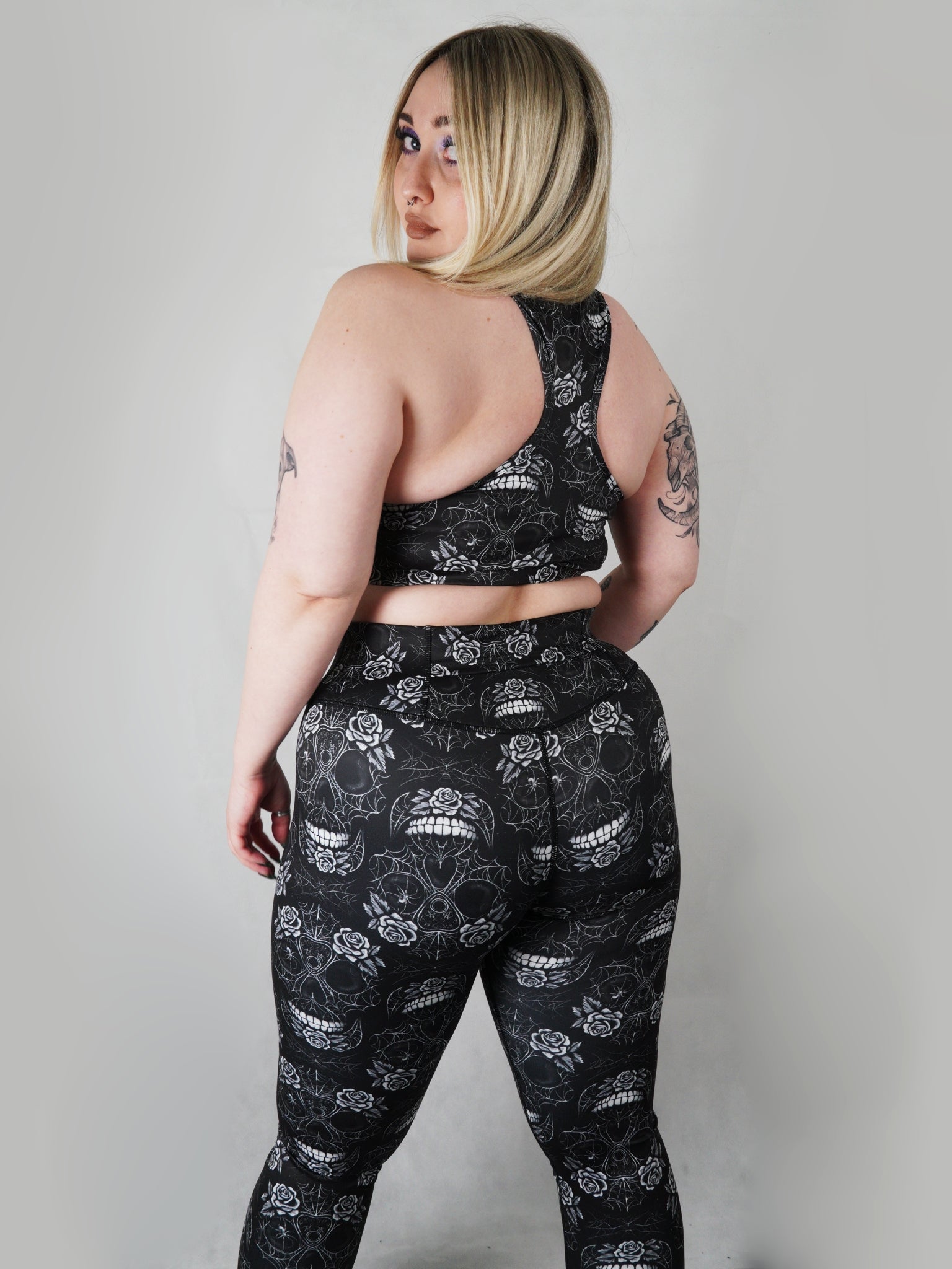 Webbed Skull - Full Length Leggings